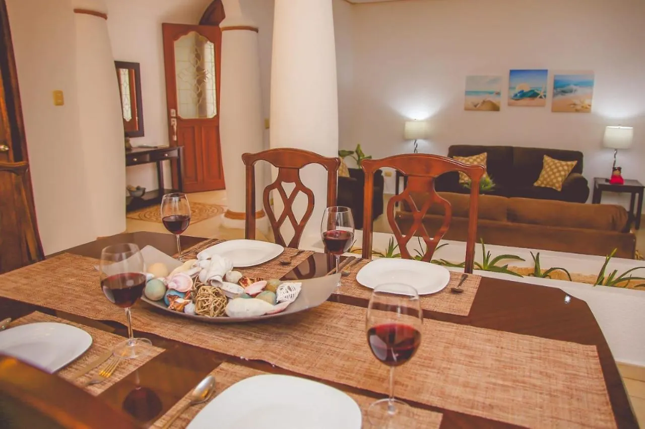 Casa Vacacional Los Naranjos Villa Cancun Holiday home