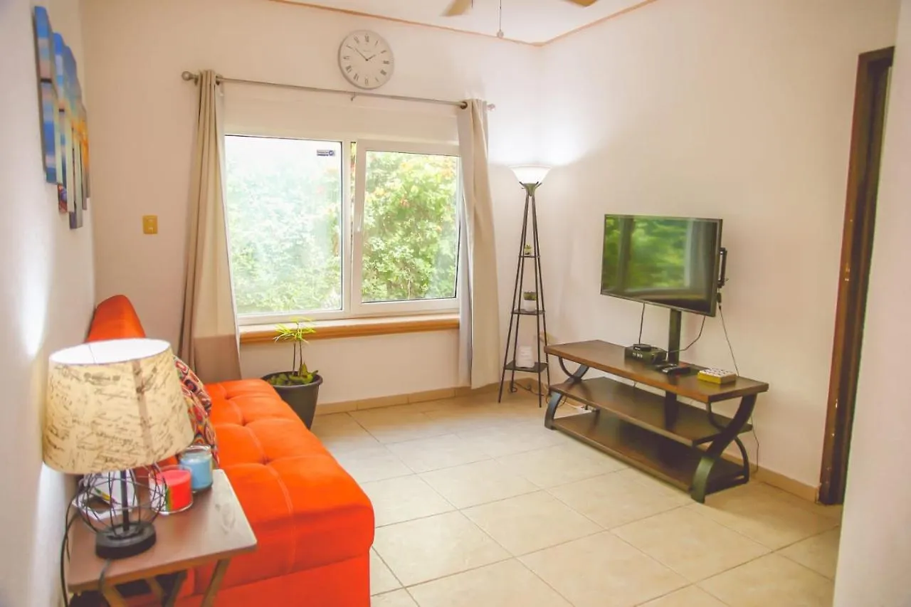 Casa Vacacional Los Naranjos Villa Cancun Holiday home