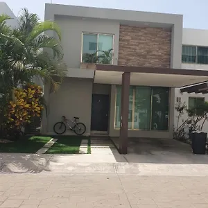 Casa En Residencial De Lujo, 3 Habitaciones, Confort, Seguridad Y Ubicacion Holiday home